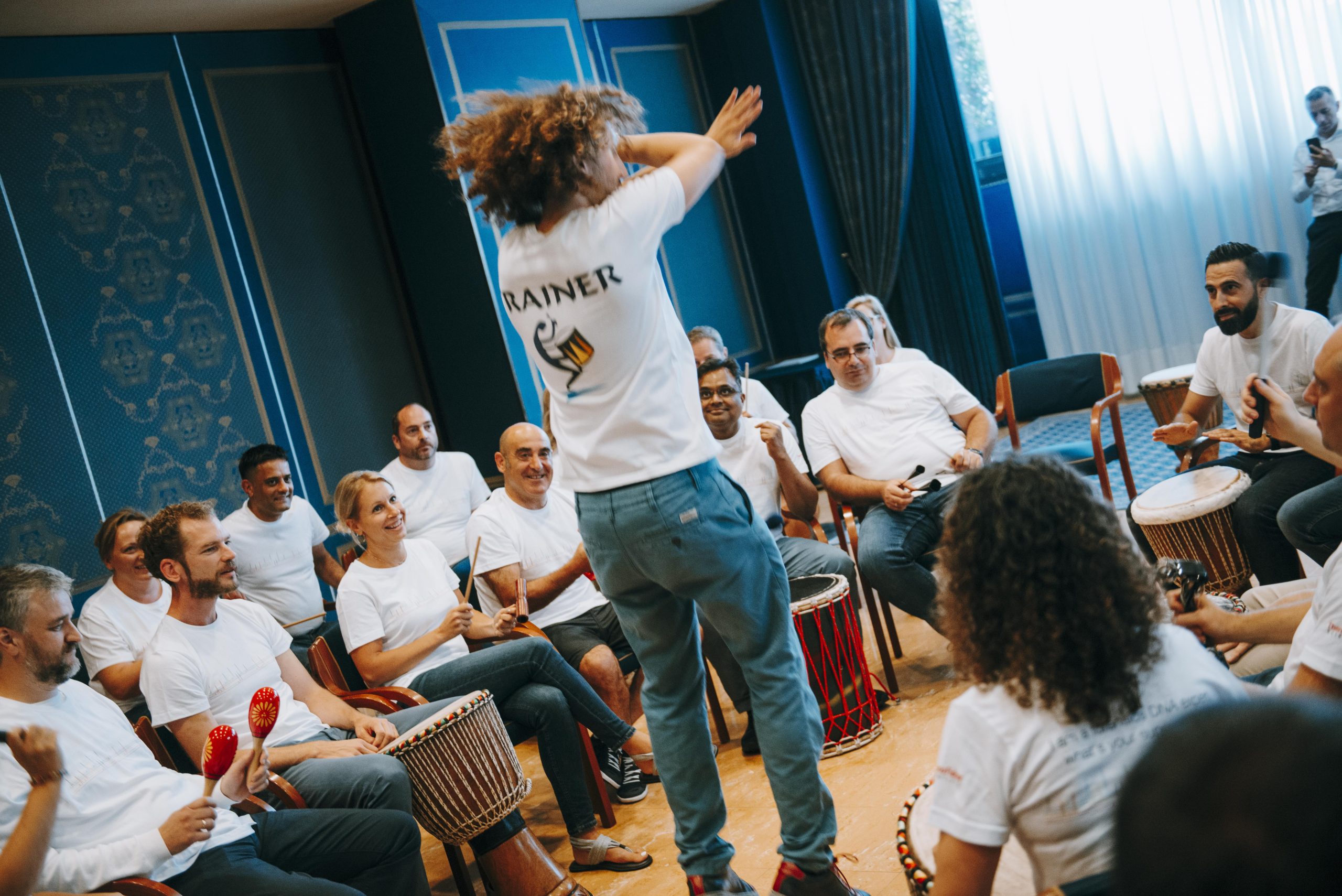 team building musica azienda corporate orchestra incentive lago maggiore baveno stresa verbania ossola arona cussio